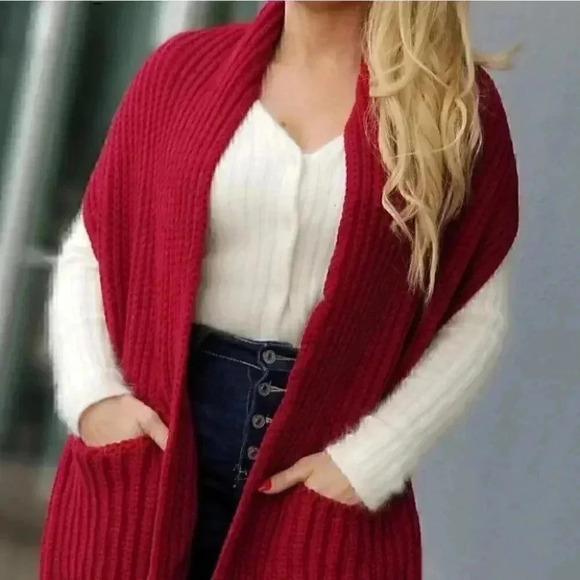 CASUAL DOLLZ Knit Scarf with Pockets -Muffler - Picture 5 of 5